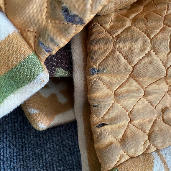 VINTAGE Robert Elias Viking Design Coat - Picture 8 of 8